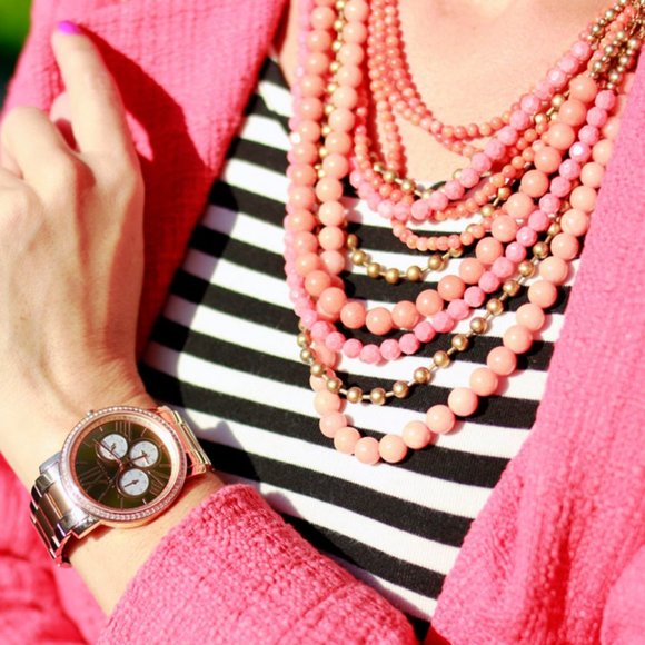 :: S&D⚜️💖🧡❤️Retired Coral Palomino Necklace - Picture 4 of 9